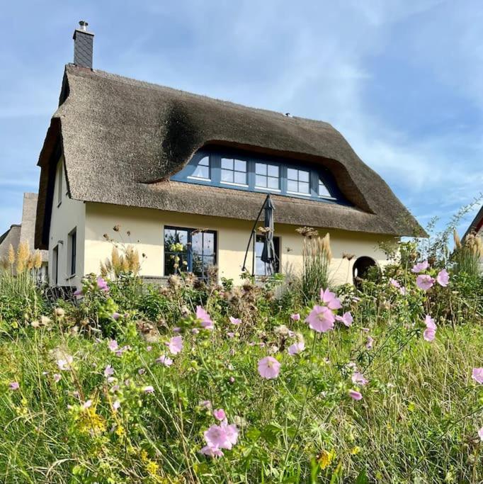 Stilvolles Reetdachhaus Coastline An Der Ostsee Groß Schwansee Exterior foto